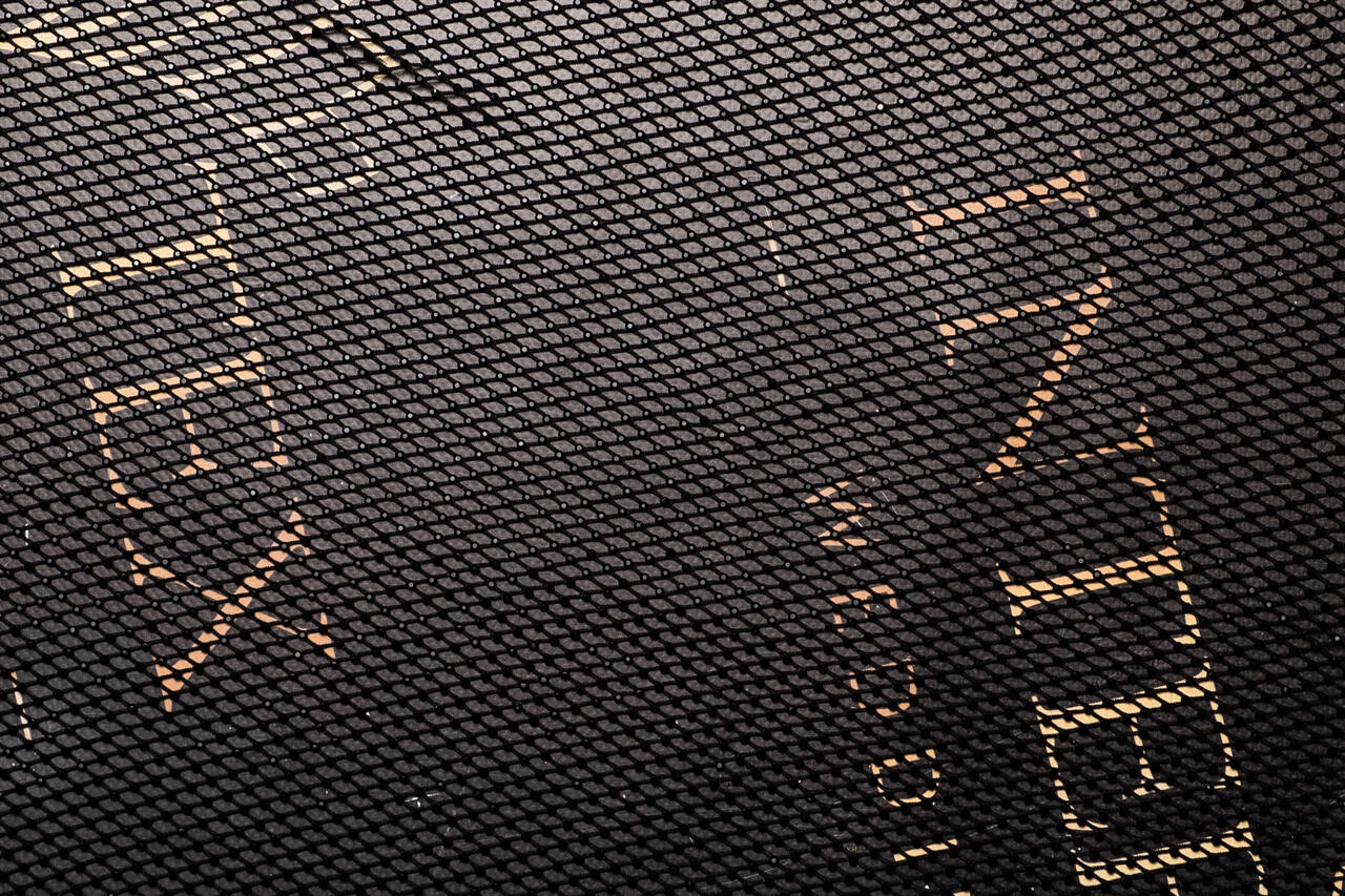 plastic and resilient mesh view from afar 378169